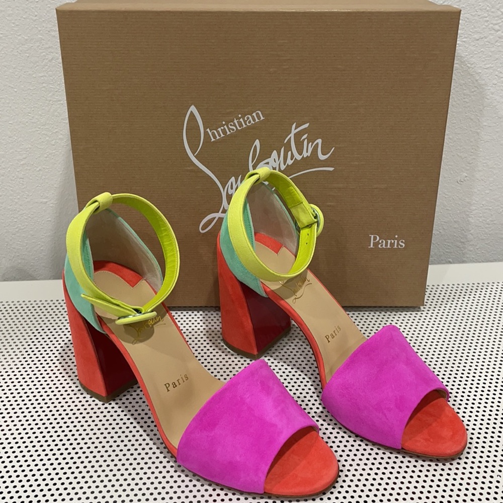 BRAND NEW CHRISTIAN LOUBOUTIN BLOCK HEEL SANDAL